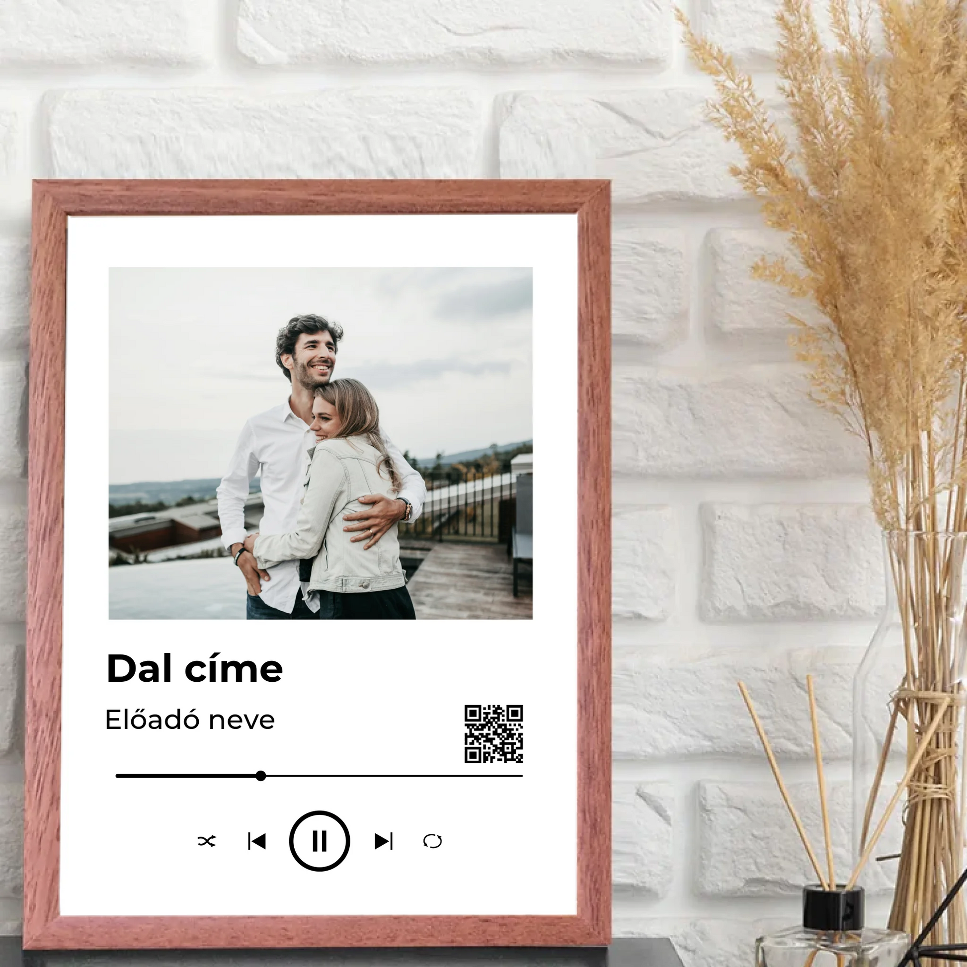 1-egyedi-ajandekok-frame-mockup-dio