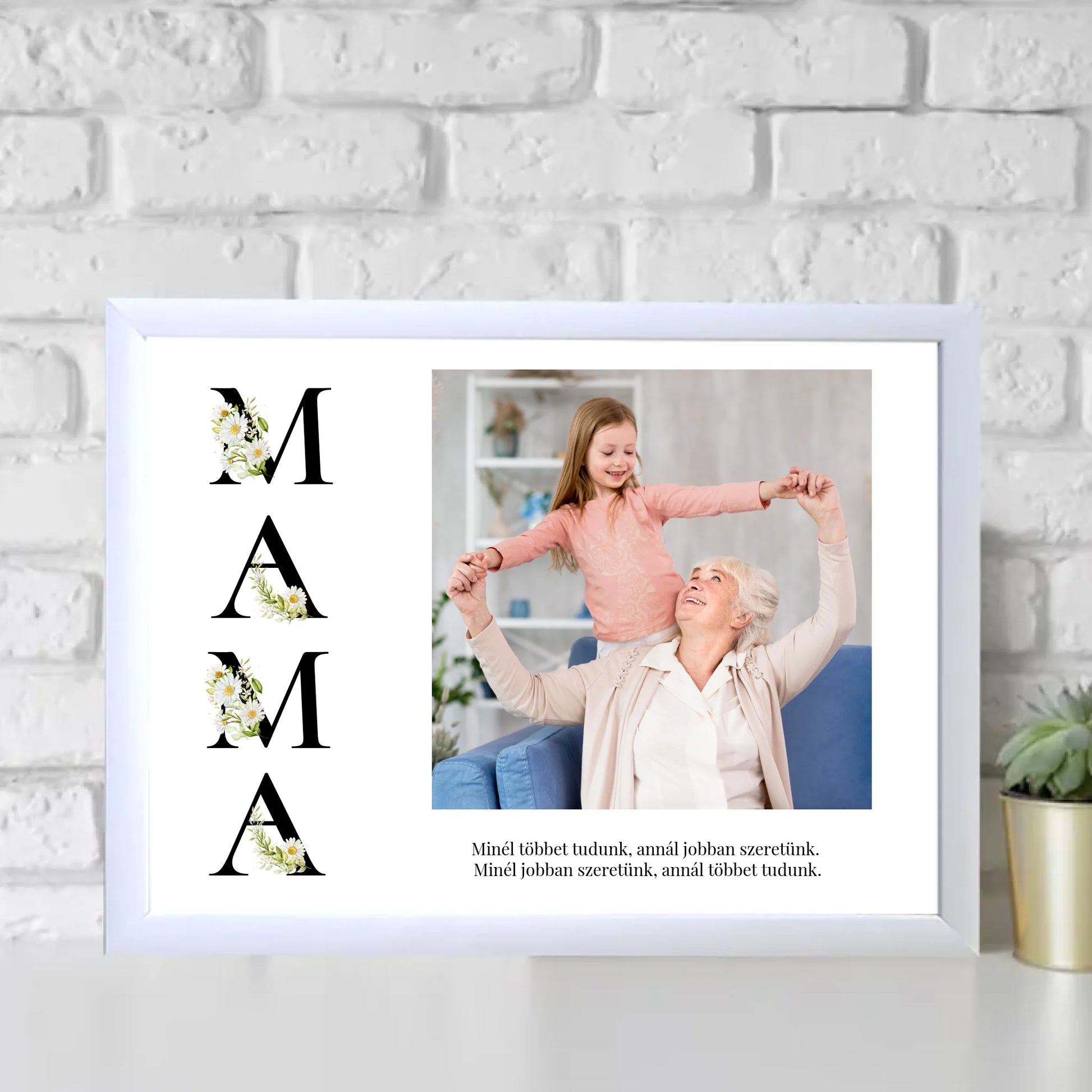 feher-egyedi-ajandekok-frame-mockup-1