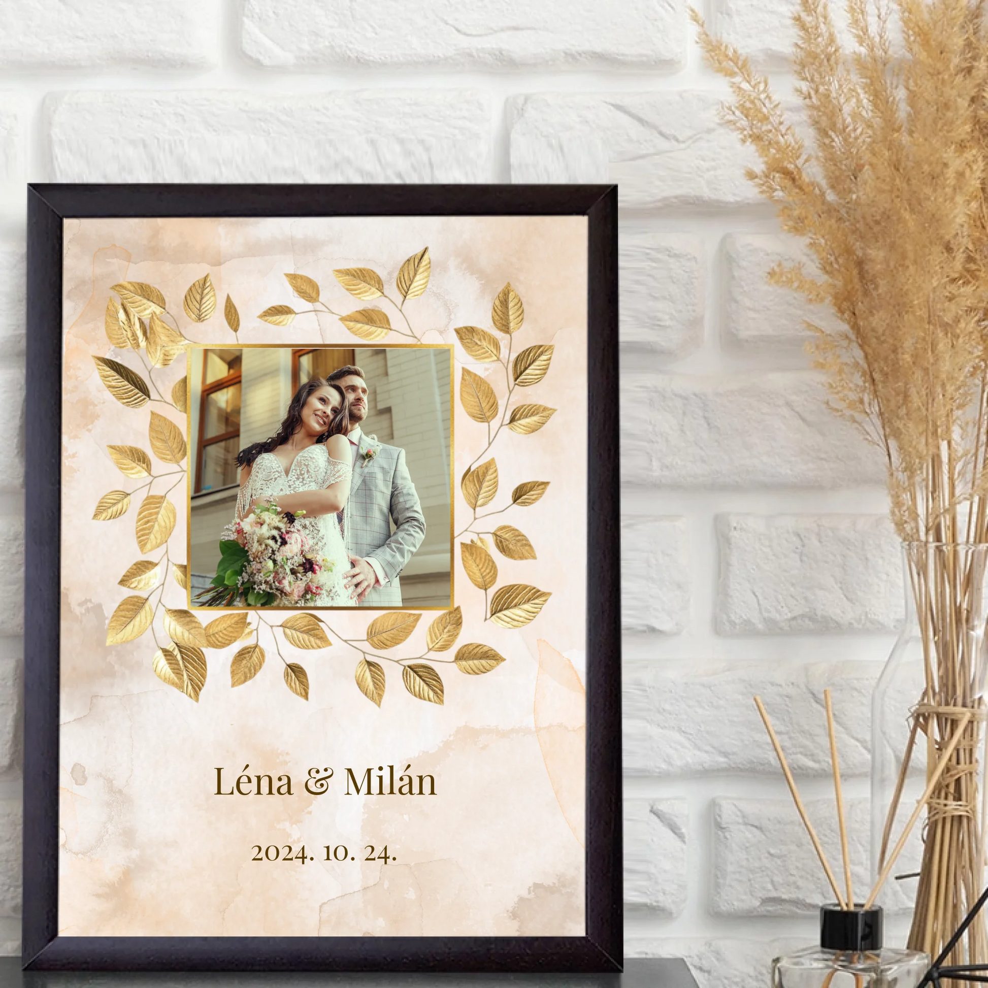 1-egyedi-ajandekok-frame-mockup-1-wenge