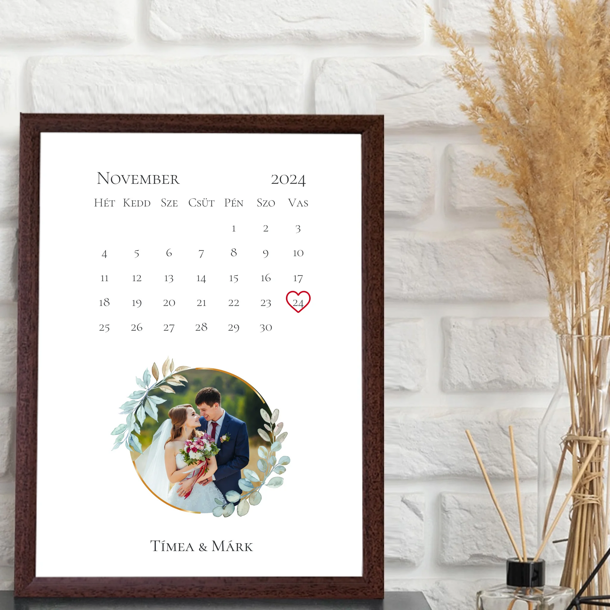 1-egyedi-ajandekok-frame-mockup-bukk