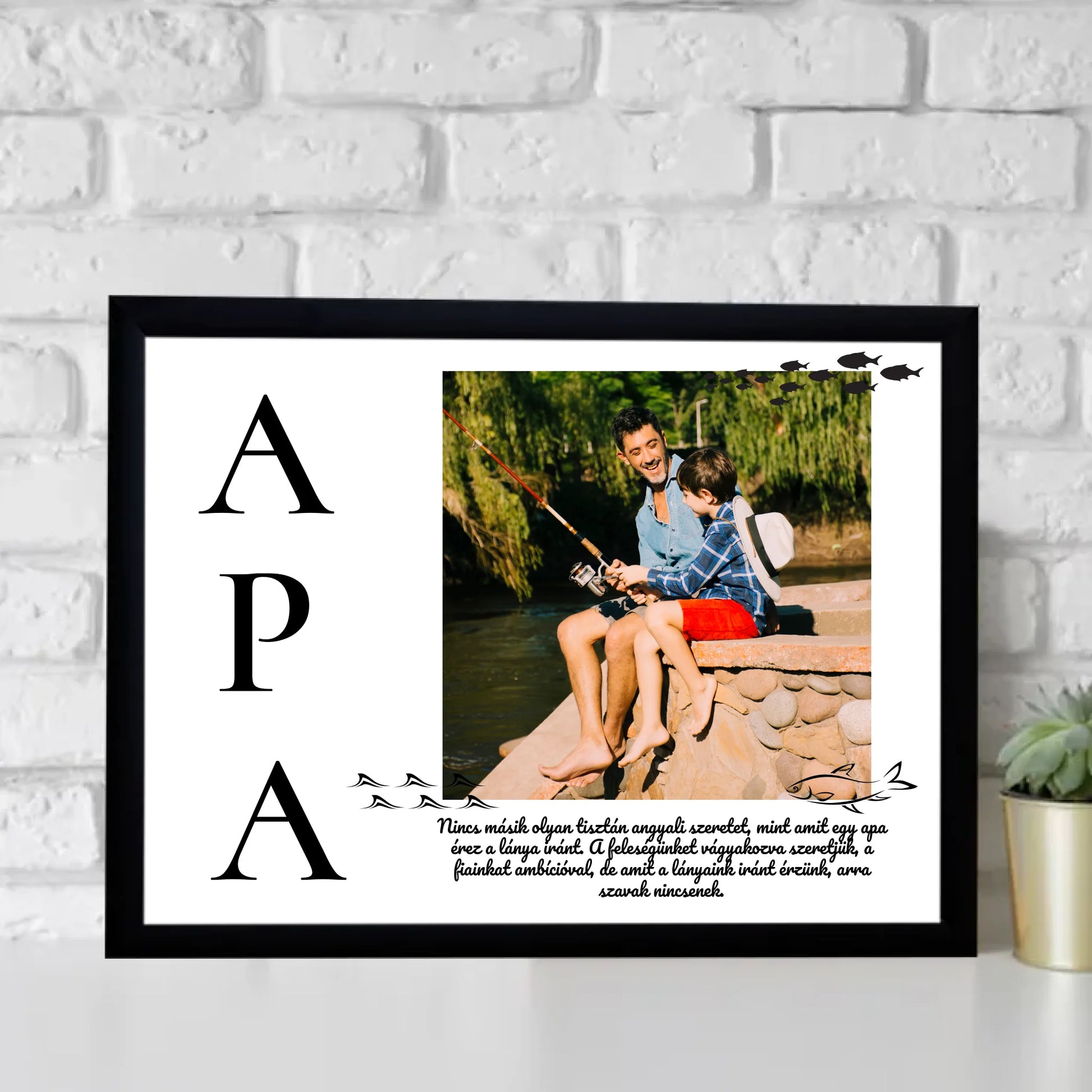 fekete-egyedi-ajandekok-frame-mockup-1