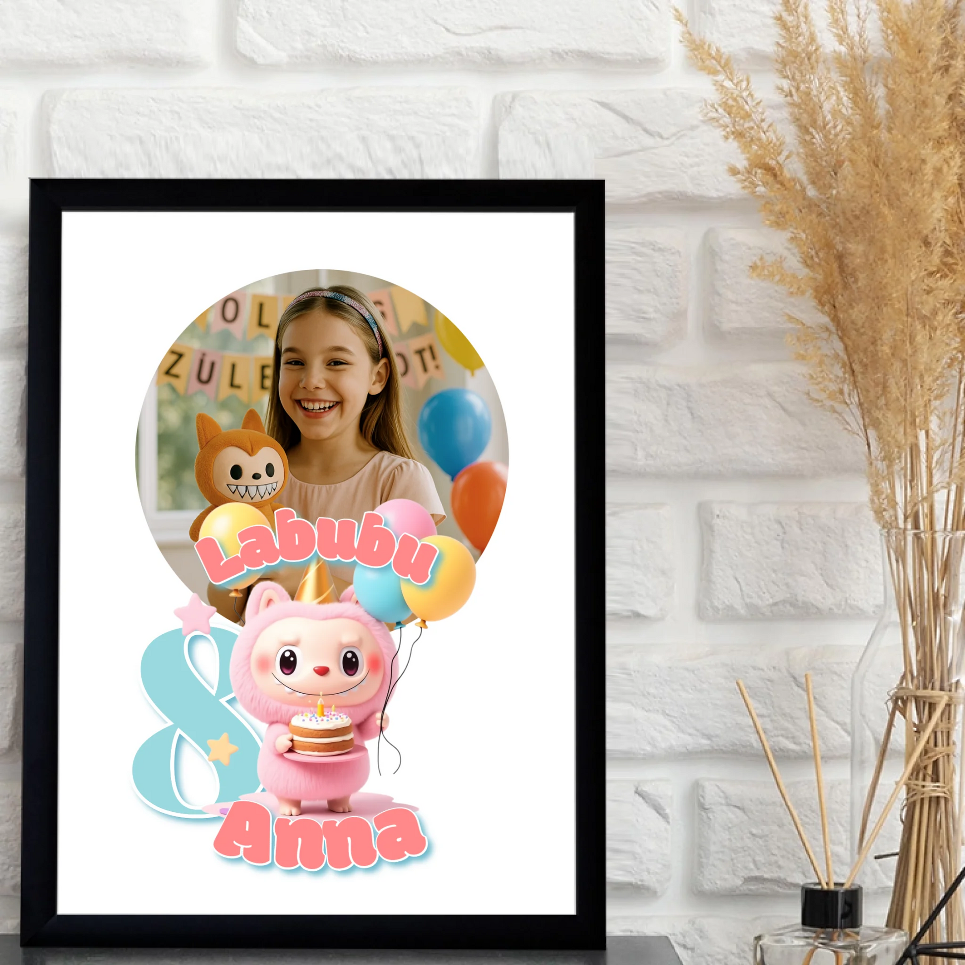 1-egyedi-ajandekok-frame-mockup-fekete