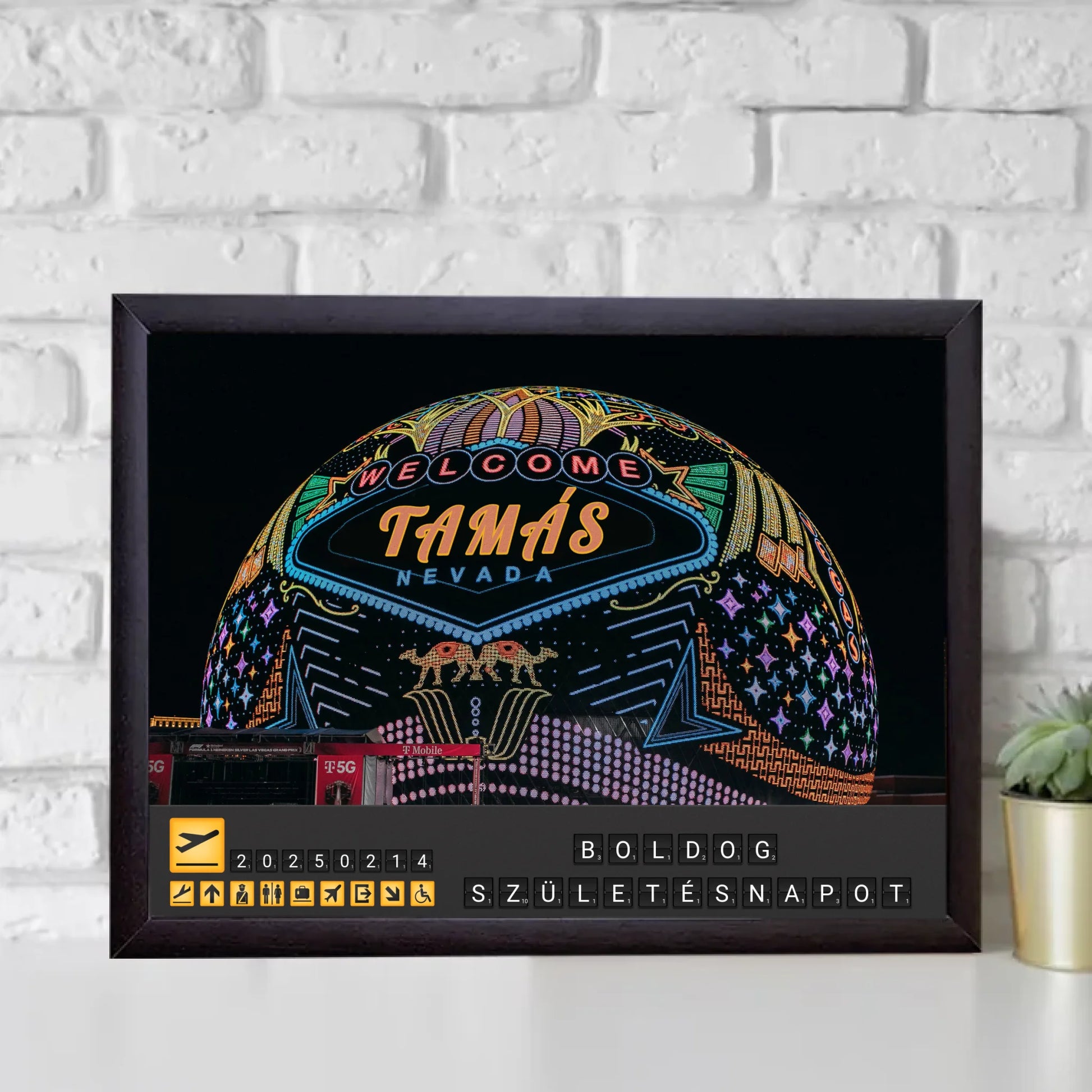 wenge-egyedi-ajandekok-frame-mockup-1