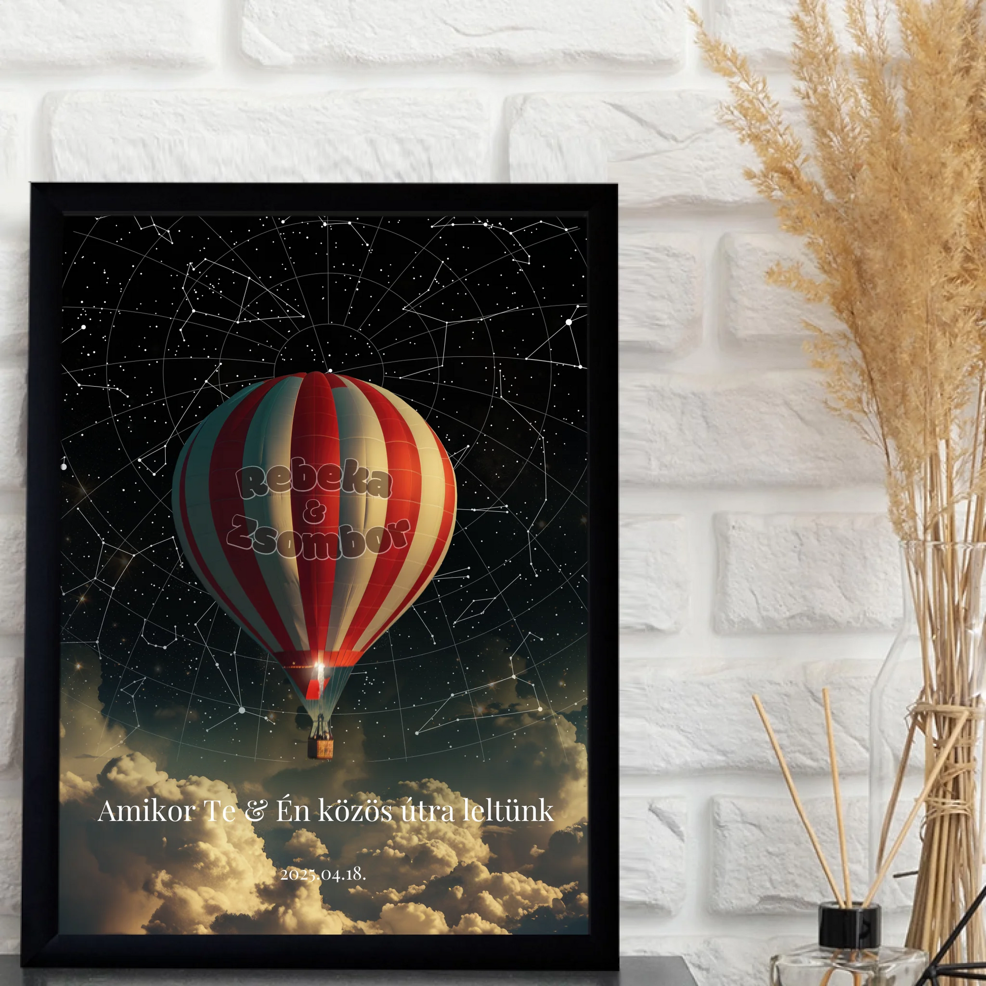 1-egyedi-ajandekok-frame-mockup-fekete