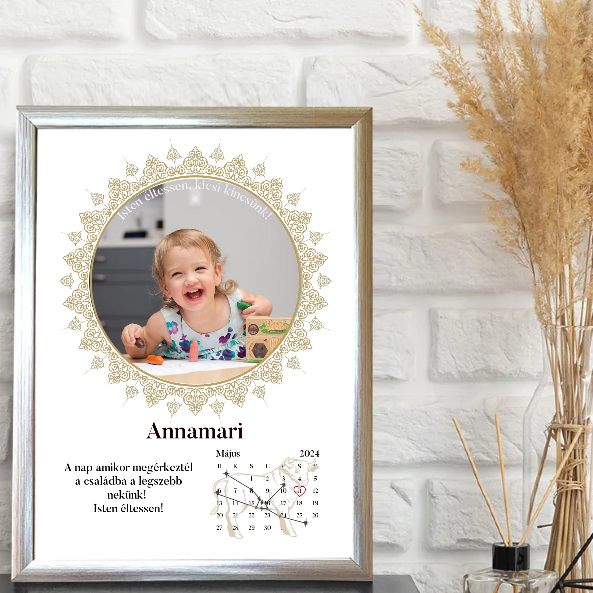1-egyedi-ajandekok-frame-mockup-ezust