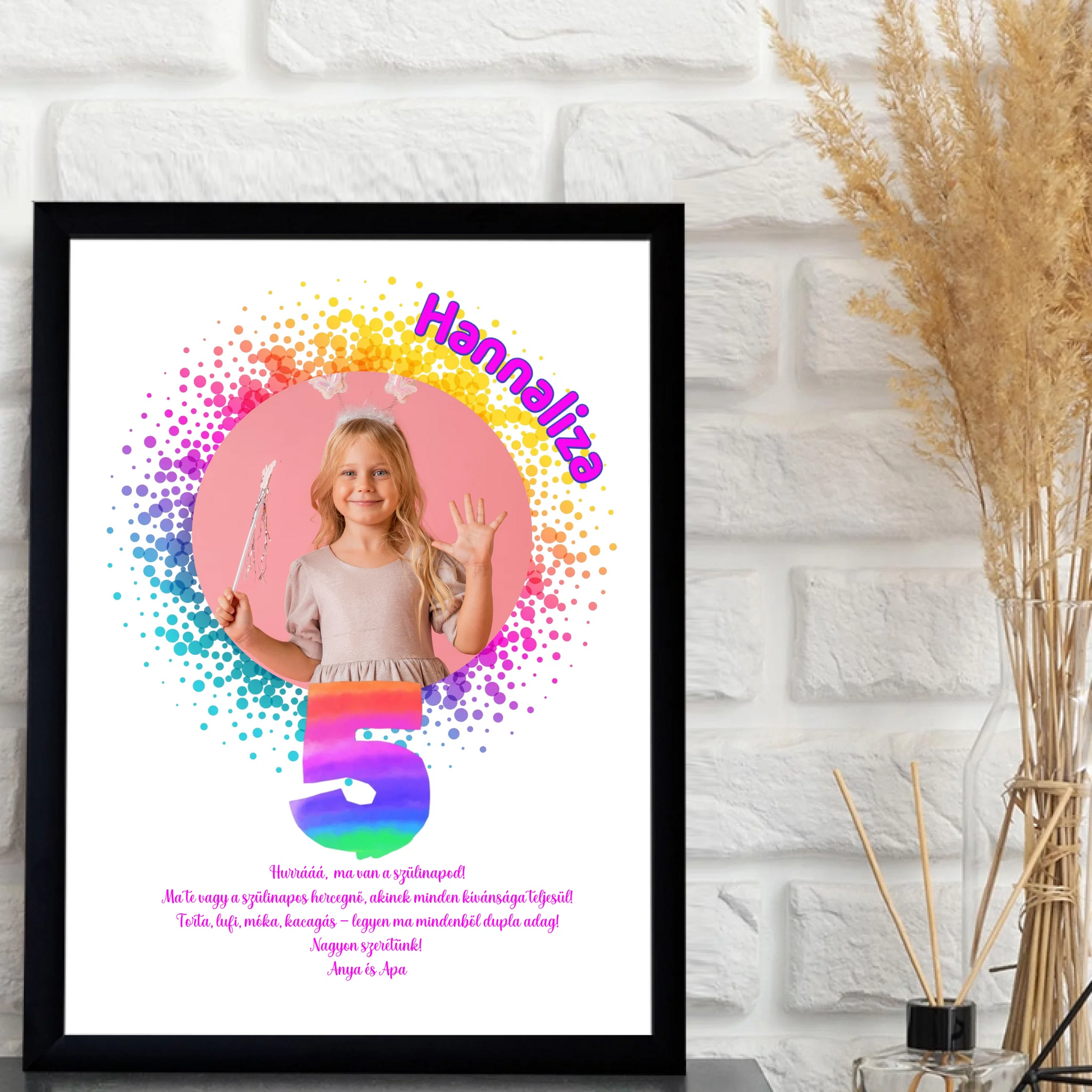 1-egyedi-ajandekok-frame-mockup-fekete