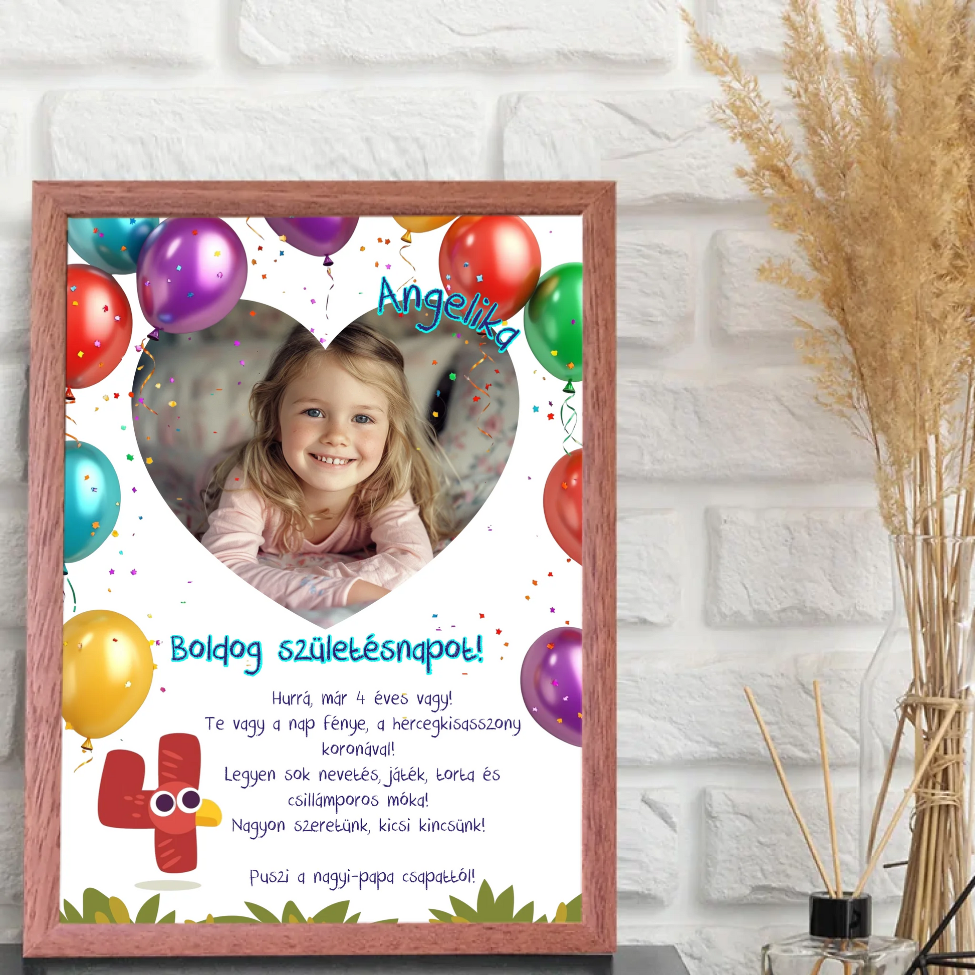 1-egyedi-ajandekok-frame-mockup-dio