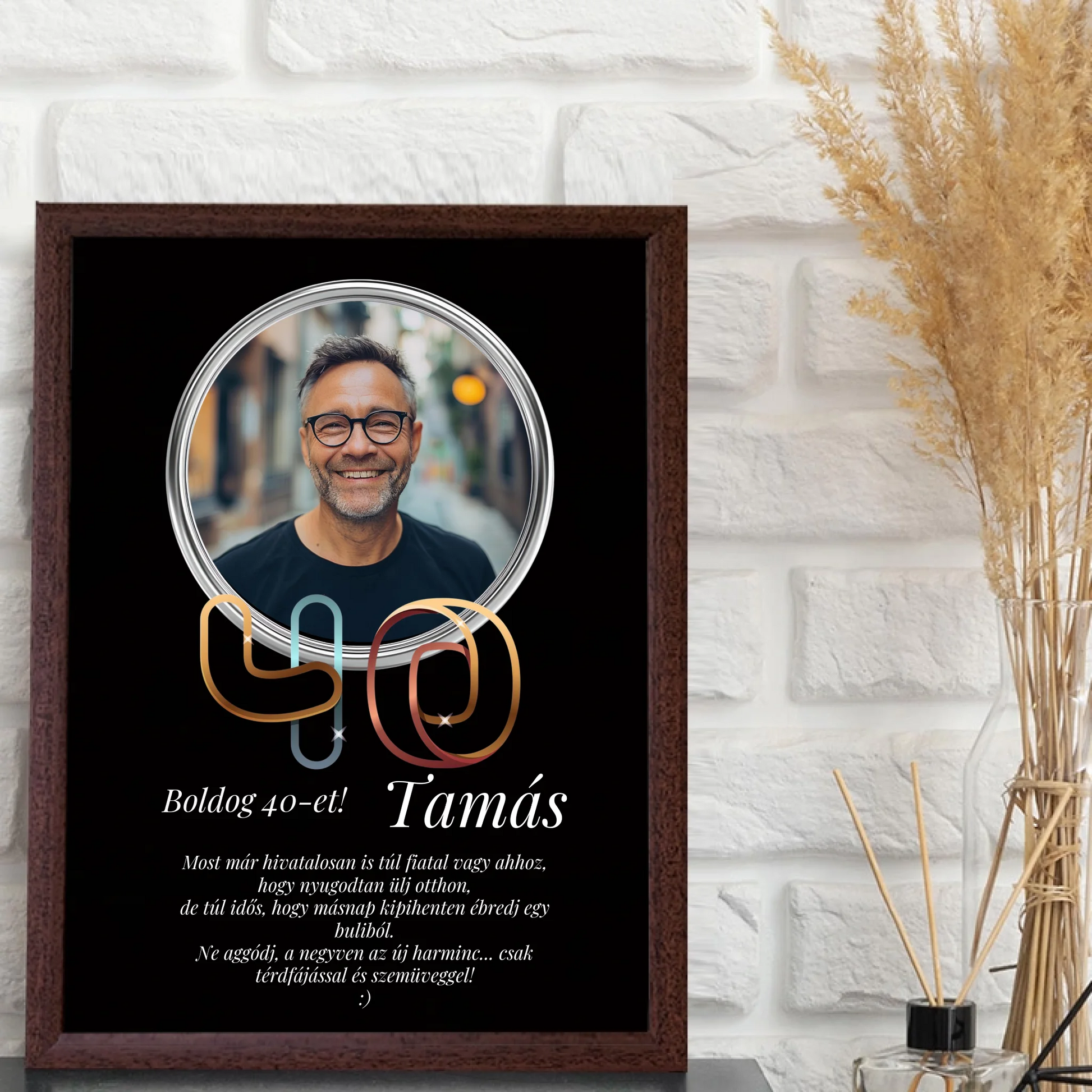 1-egyedi-ajandekok-frame-mockup-bukk