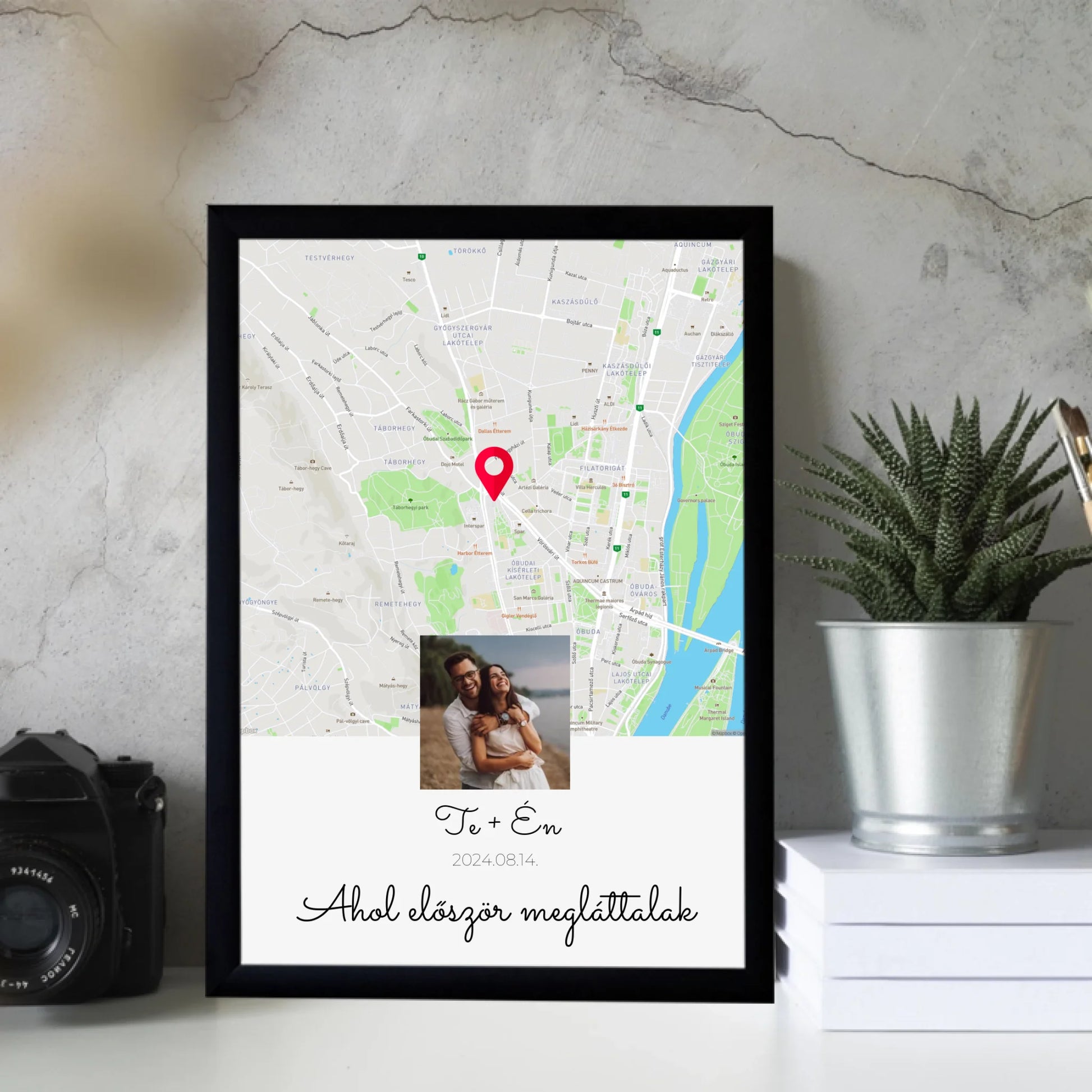 21x30-allo-mockup-fekete