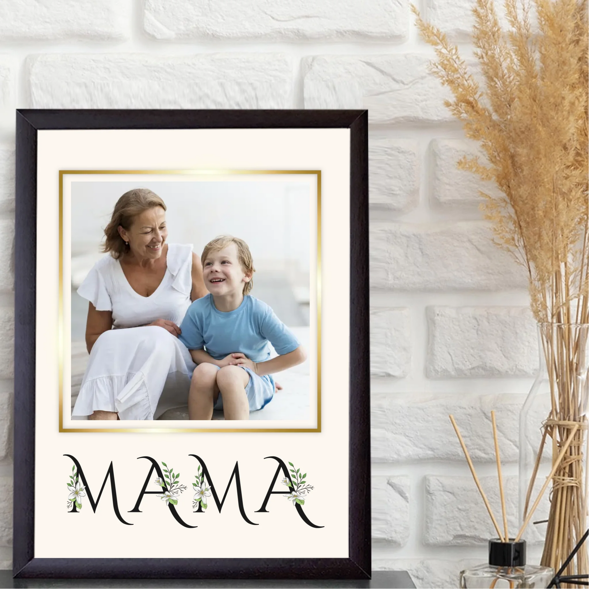 1-egyedi-ajandekok-frame-mockup-1-wenge