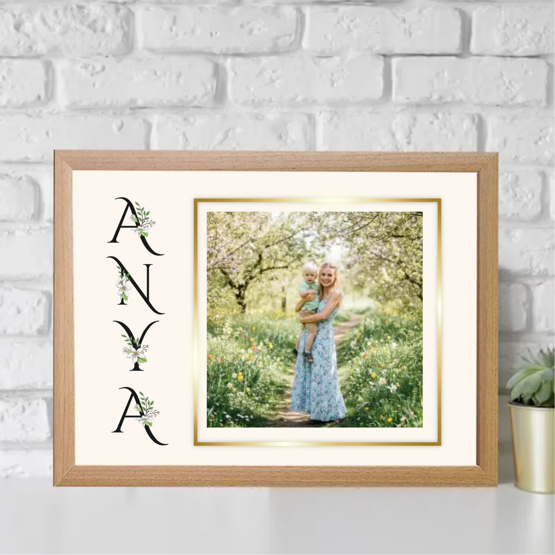 natur-egyedi-ajandekok-frame-mockup-1
