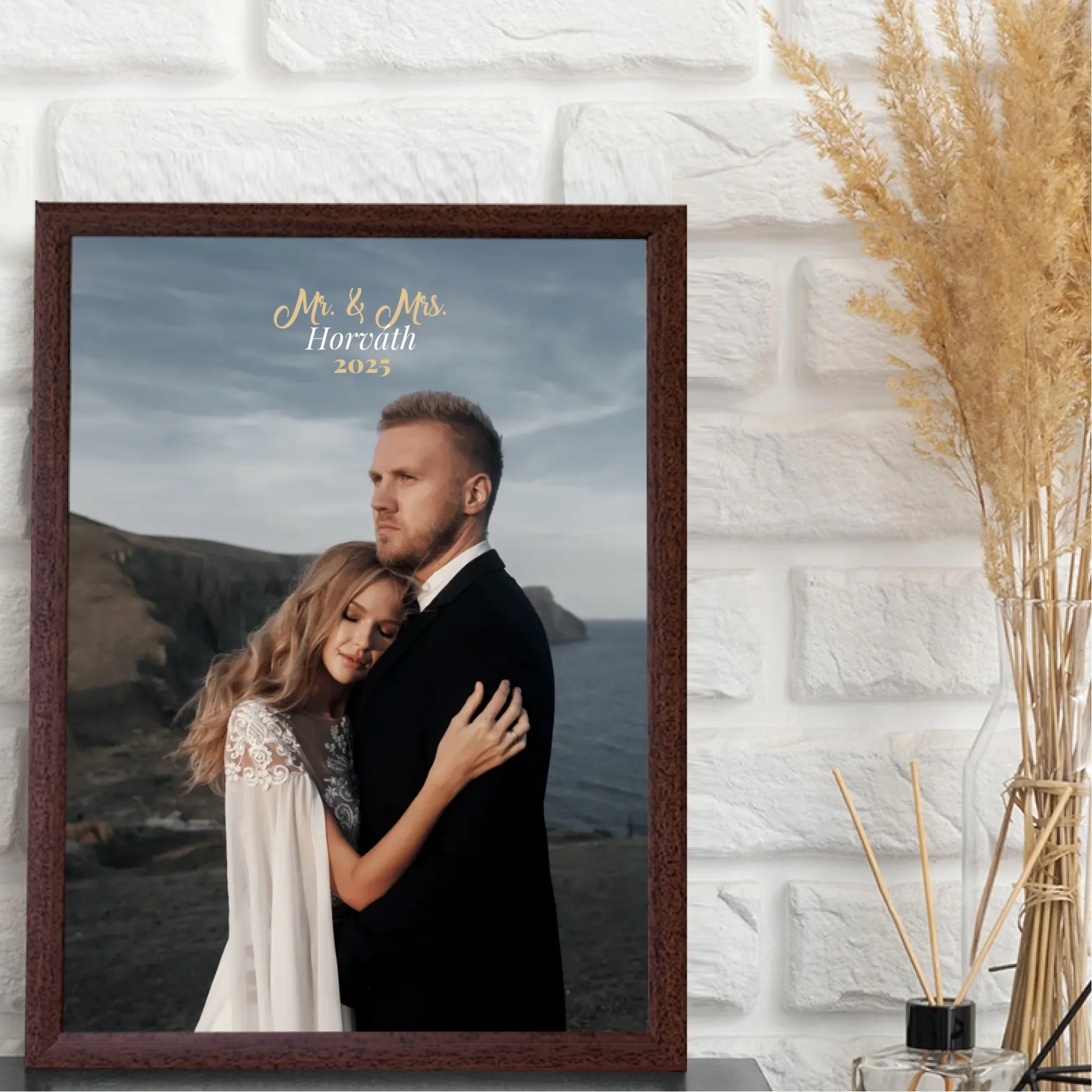 1-egyedi-ajandekok-frame-mockup-bukk