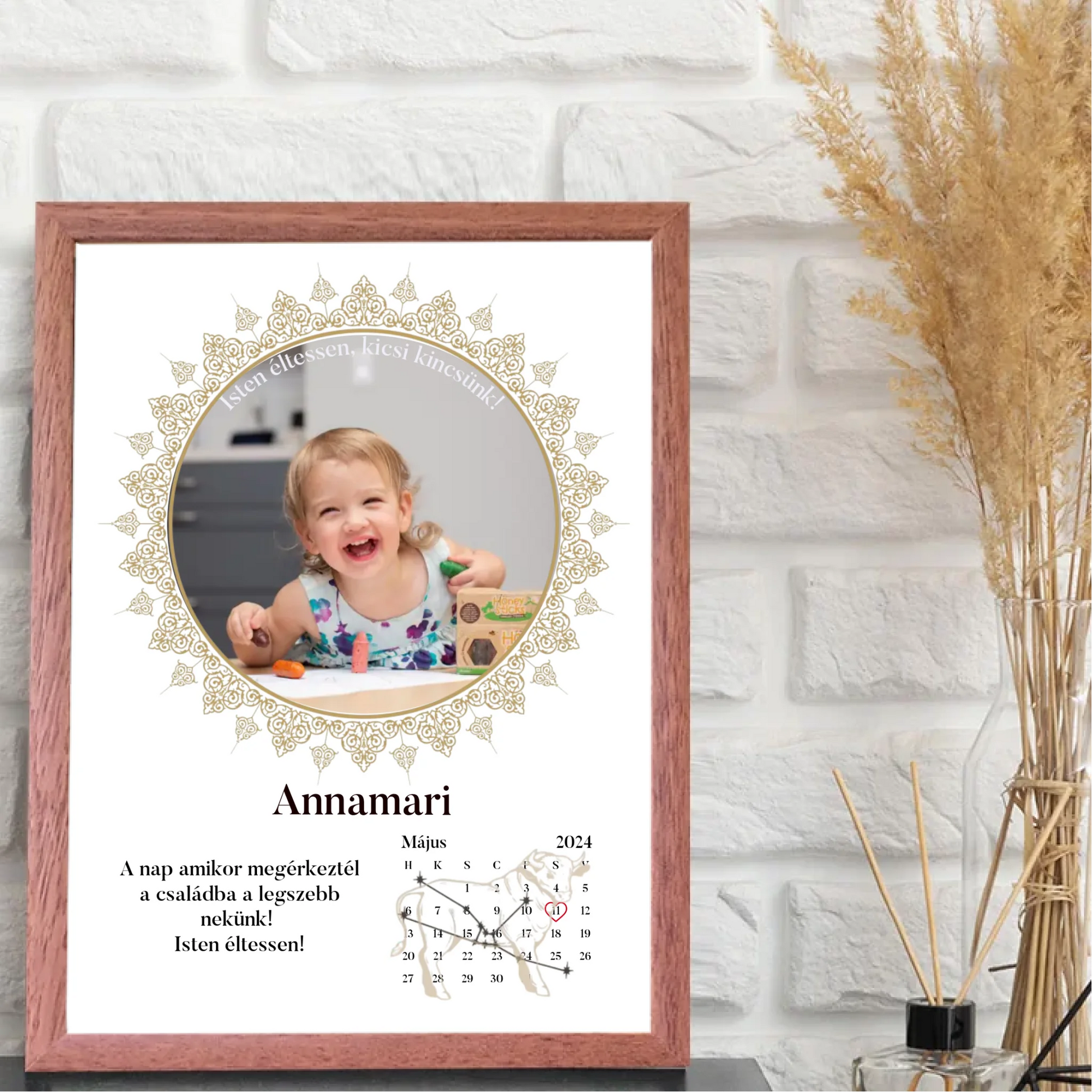 1-egyedi-ajandekok-frame-mockup-dio