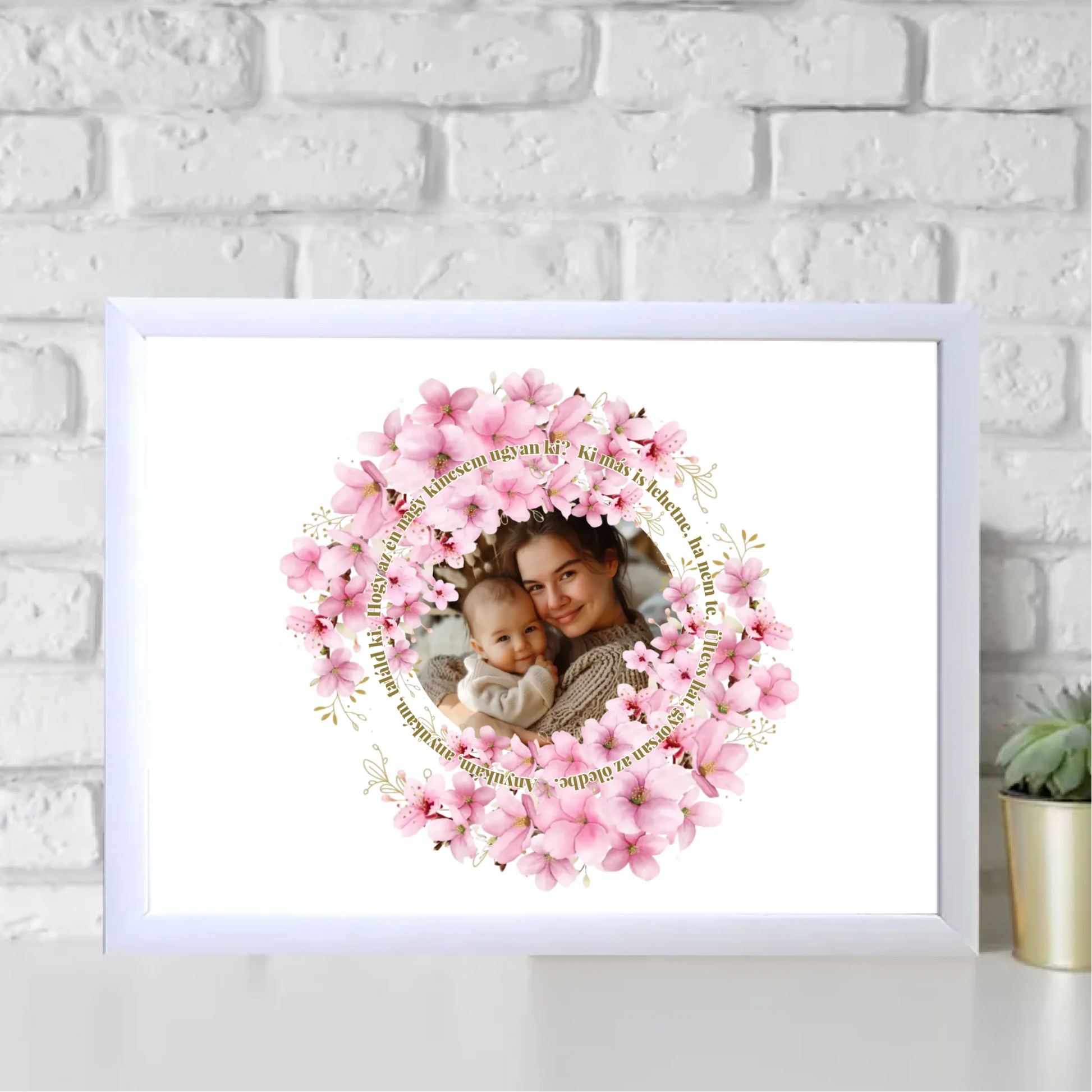 feher-egyedi-ajandekok-frame-mockup-1