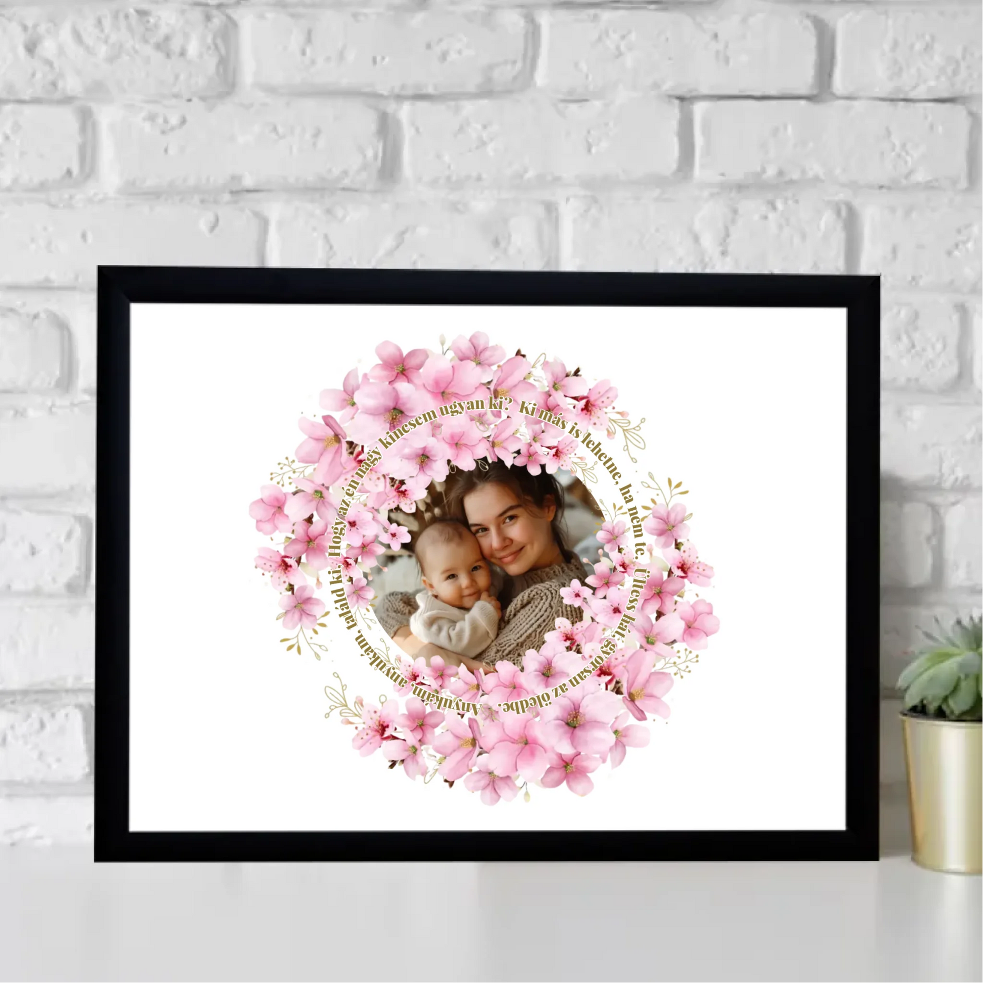 fekete-egyedi-ajandekok-frame-mockup-1