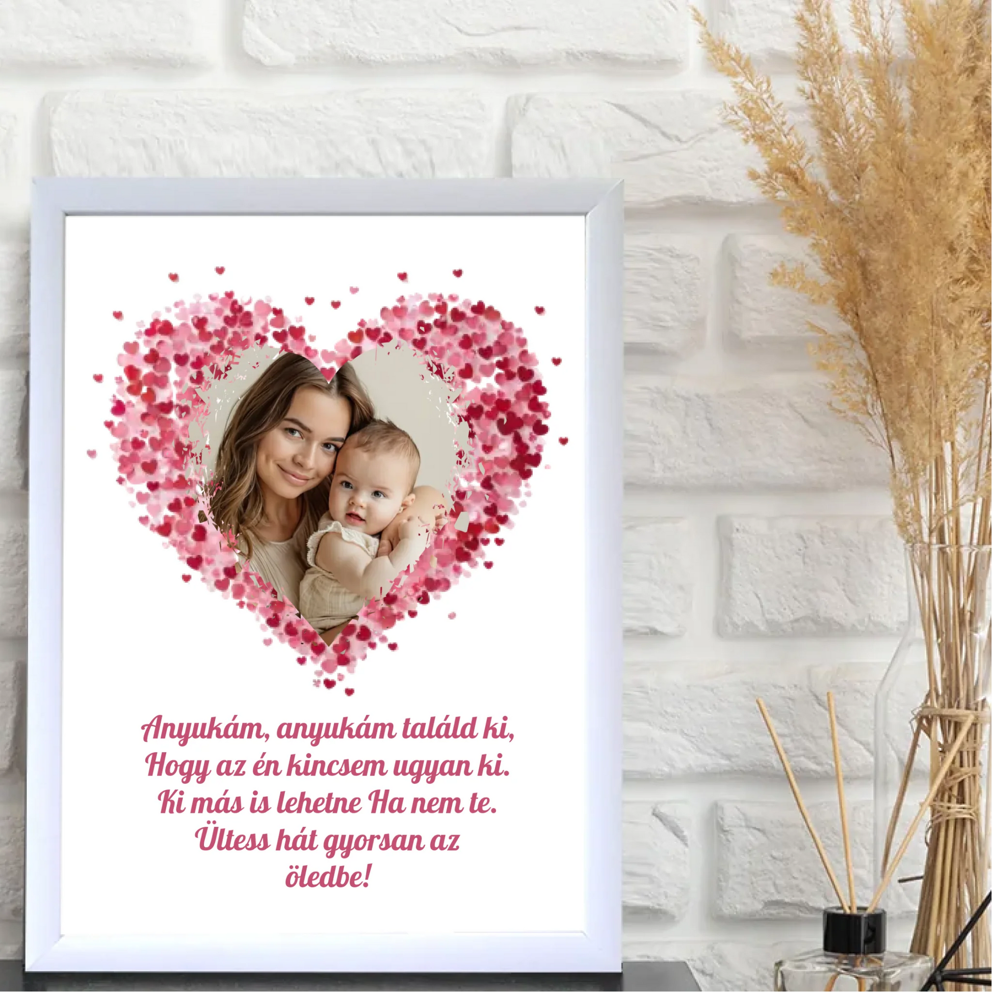 1-egyedi-ajandekok-frame-mockup-feher