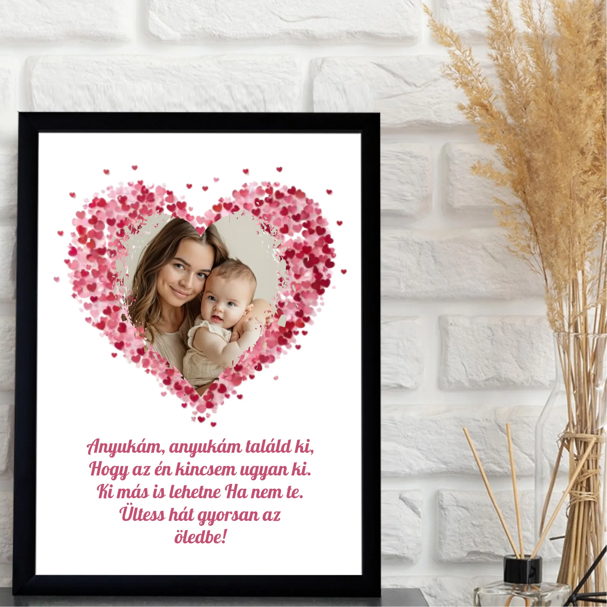 1-egyedi-ajandekok-frame-mockup-fekete