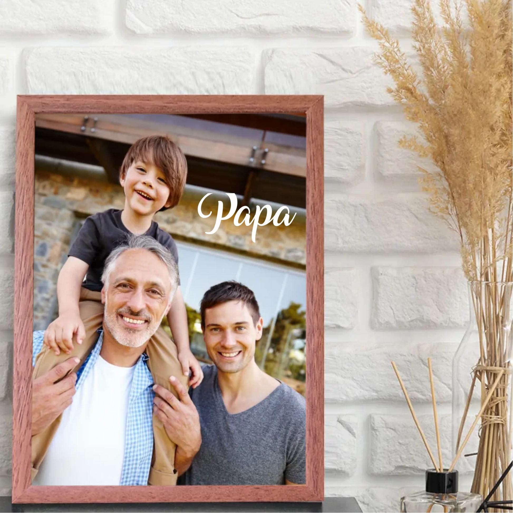 1-egyedi-ajandekok-frame-mockup-dio